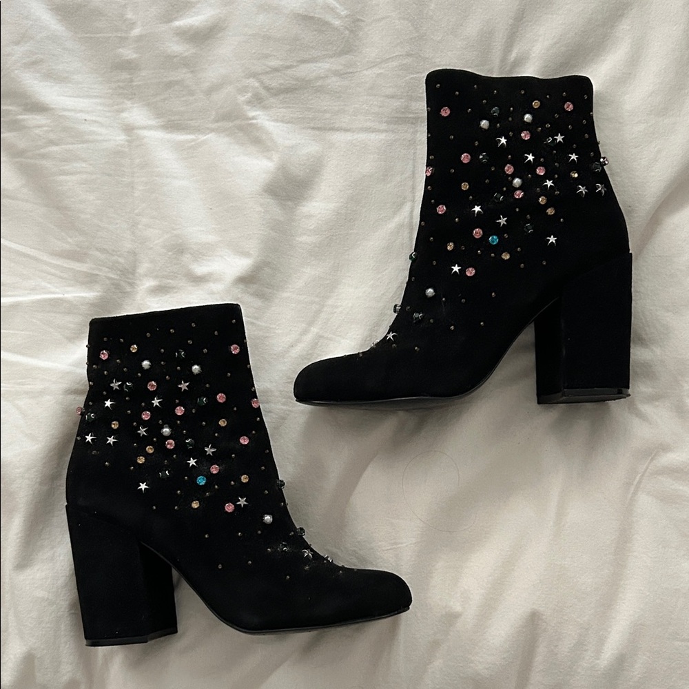 Steve Madden Georgia Black Ankle Boots with Colorful Embellishments, Size 7.5